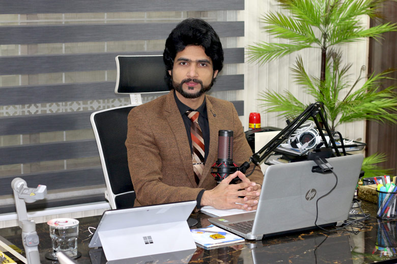 Zubair-Ashraf-CEO-Founder-Hywiz-Technologies